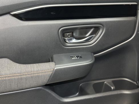 Used 2023 Honda Pilot Sport image 31