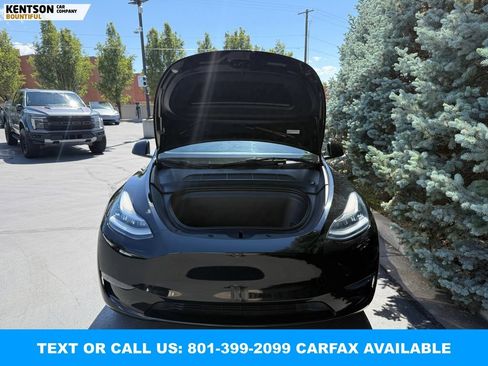 Used 2023 Tesla Model Y Long Range AWD/4WD image 28