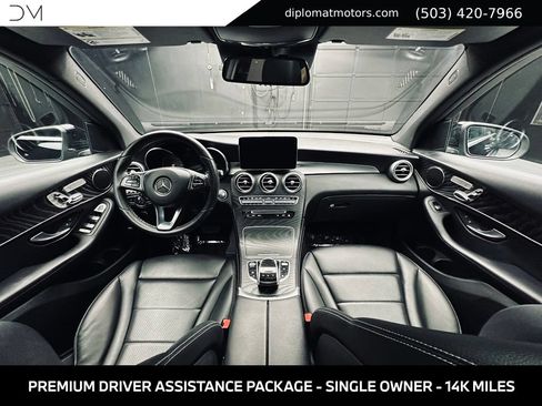 Used 2018 Mercedes-Benz GLC 300 4MATIC image 25