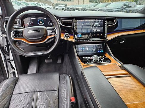 Used 2023 Jeep Grand Wagoneer Series III w/ Rear Seat Video Group 1 image 16