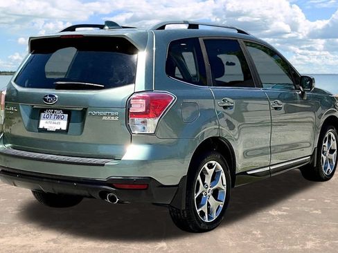 Used 2017 Subaru Forester 2.5i Touring AWD/4WD image 8
