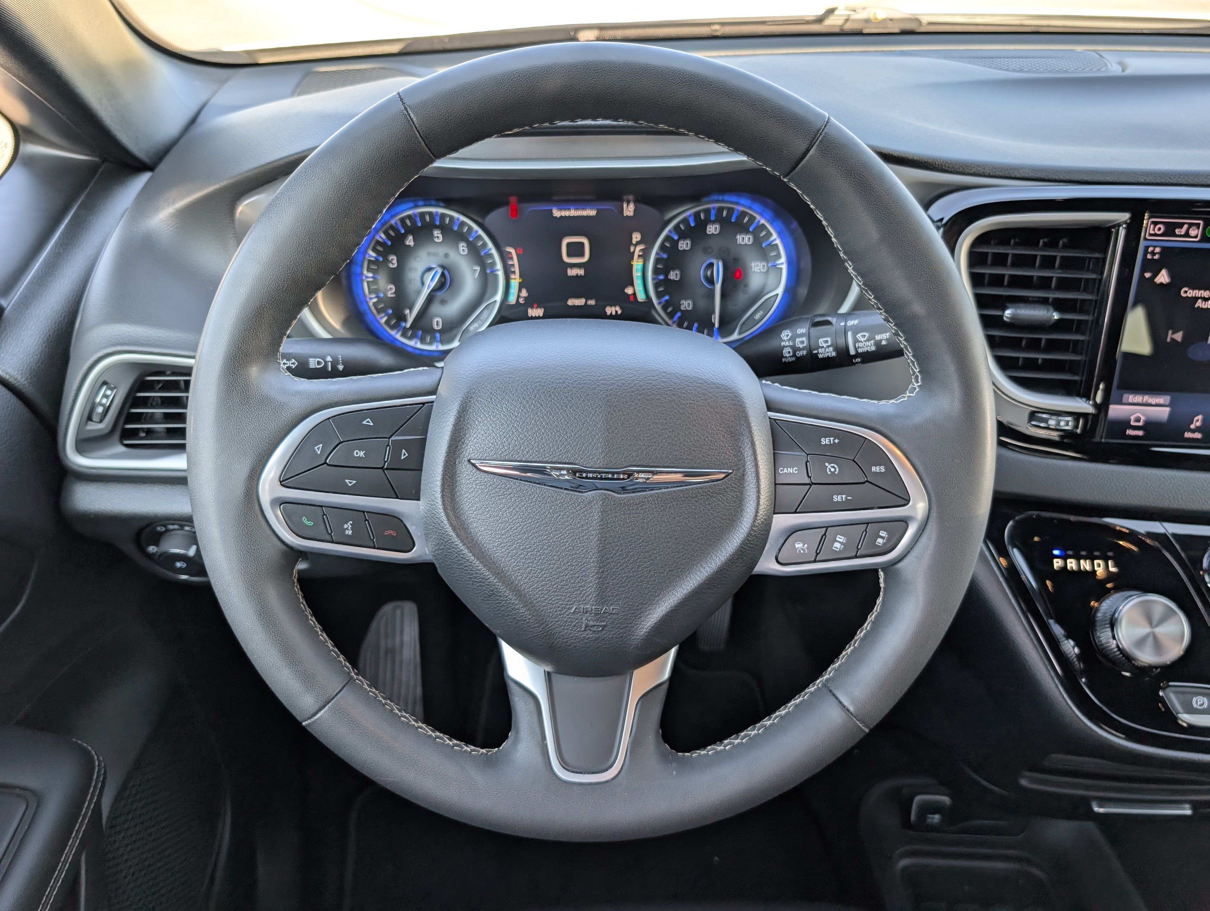 Used 2025 Chrysler Pacifica Select FWD image 15