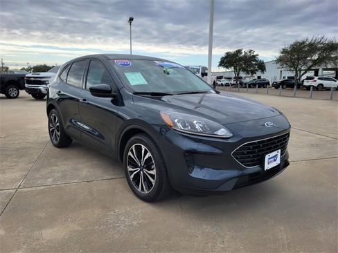 Used 2022 Ford Escape SE w/ SE Sport Appearance Package image 20