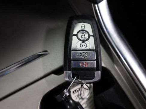 Certified 2021 Ford Explorer Limited w/ Equipment Group 301A image 23