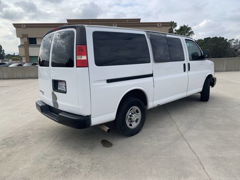 Used 2012 Chevrolet Express 2500 LS image 6