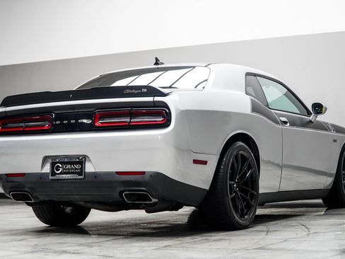 Used 2021 Dodge Challenger R/T Scat Pack w/ T/A Package image 13
