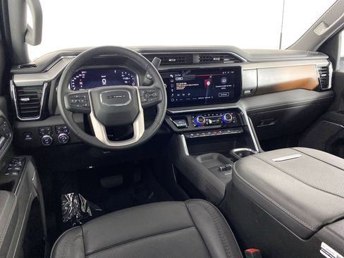 Used 2025 GMC Sierra 2500 Denali w/ Snow Plow Prep/Camper Package image 20