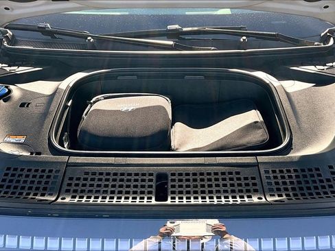 Used 2026 Hyundai Ioniq 9 Calligraphy AWD/4WD image 10