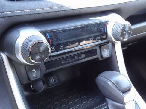 Used 2023 Toyota RAV4 XLE image 16