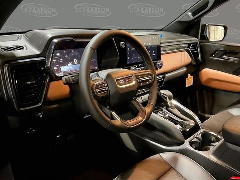 New 2026 GMC Canyon AT4 w/ Technology Plus Package AWD/4WD image 9