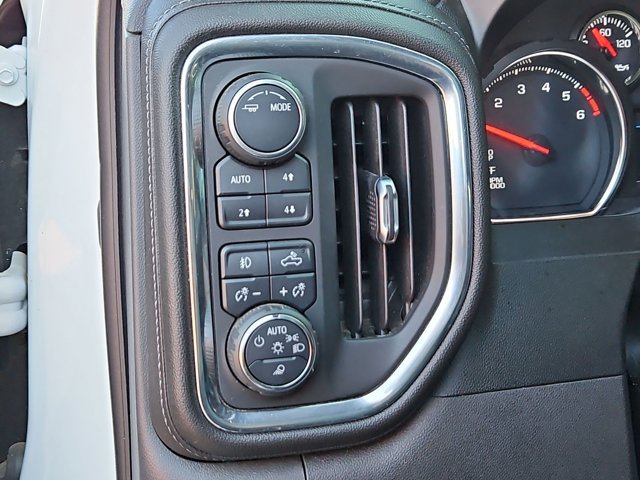 Used 2021 Chevrolet Silverado 1500 LTZ AWD/4WD image 21