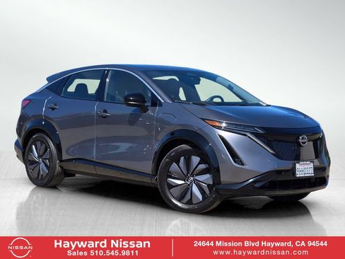 Used 2023 Nissan Ariya FWD image 1