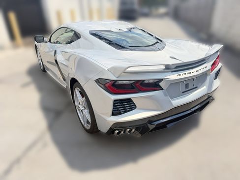 Used 2024 Chevrolet Corvette Stingray Premium Cpe w/ Z51 Performance Package RWD image 10