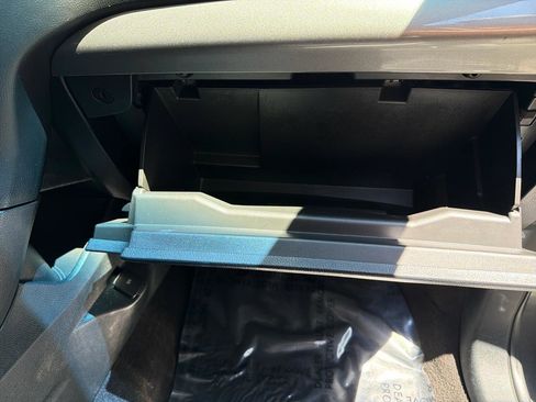 Used 2020 Ford Edge SEL w/ Cargo Accessory Package FWD image 32