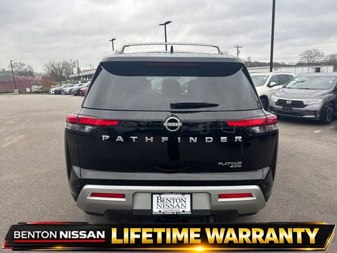 Used 2025 Nissan Pathfinder Platinum w/ Cargo Package image 8