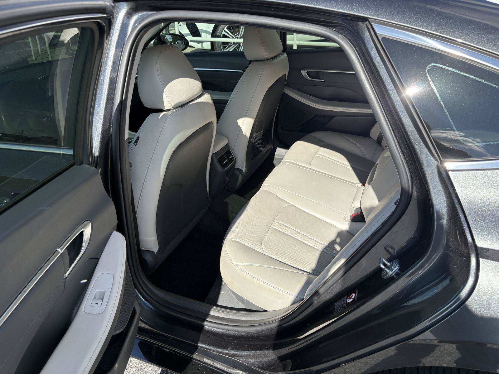 Used 2022 Hyundai Sonata Limited FWD image 23