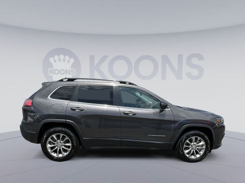 Used 2022 Jeep Cherokee Latitude Lux w/ Sun & Sound Group AWD/4WD image 17