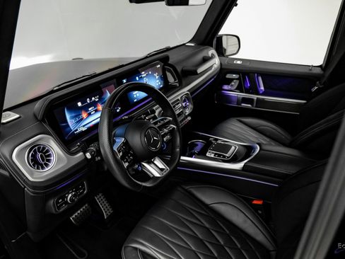 Used 2025 Mercedes-Benz G 63 AMG 4MATIC image 2