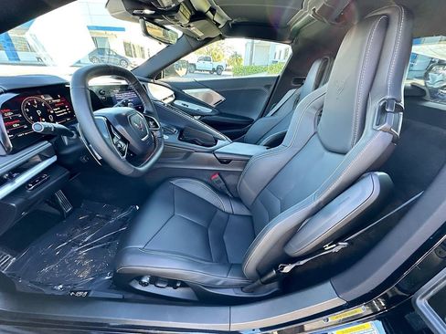 Used 2023 Chevrolet Corvette Stingray Preferred Cpe w/ Z51 Performance Package image 23