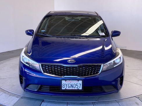Used 2017 Kia Forte LX FWD image 8