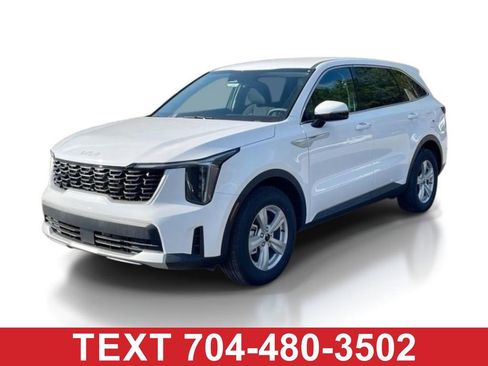 New 2026 Kia Sorento LX FWD image 1