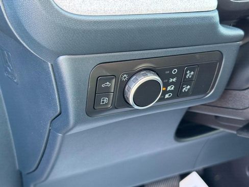 New 2025 Ford Maverick XLT w/ XLT Luxury Package image 12