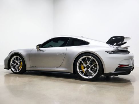 Used 2022 Porsche 911 GT3 RWD image 15