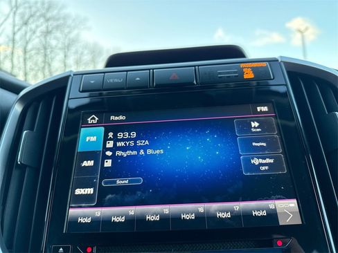 Used 2021 Subaru Ascent Touring image 12