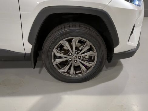 Used 2023 Toyota RAV4 XLE Premium AWD/4WD image 6