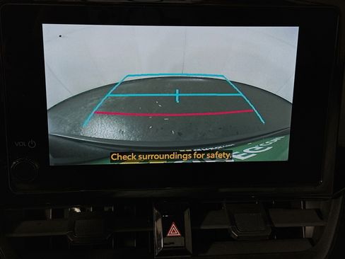 Used 2023 Toyota Corolla Cross L image 19