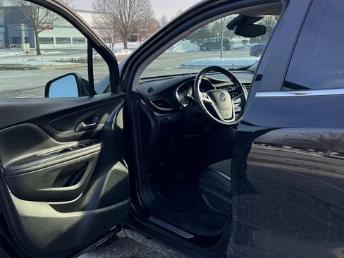 Used 2020 Buick Encore Preferred image 14