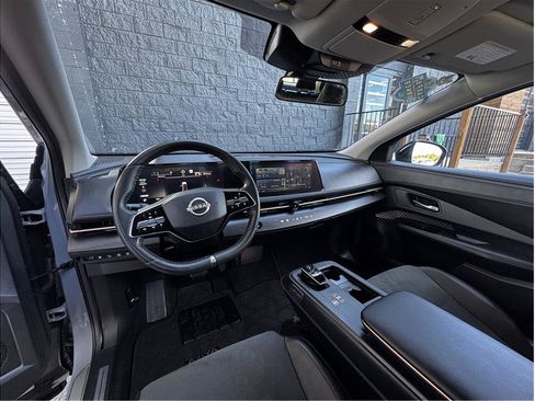 Used 2024 Nissan Ariya AWD image 14