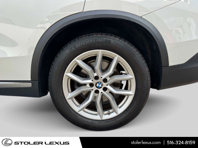 Used 2022 BMW X5 xDrive40i w/ Premium Package AWD/4WD image 10