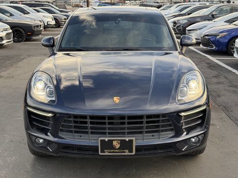 Used 2017 Porsche Macan image 16
