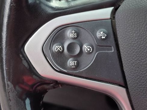 Used 2022 Chevrolet Colorado LT w/ Fleet Safety Package RWD image 19