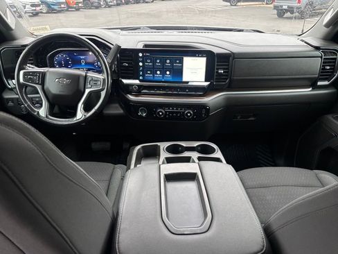 Used 2022 Chevrolet Silverado 1500 RST image 25