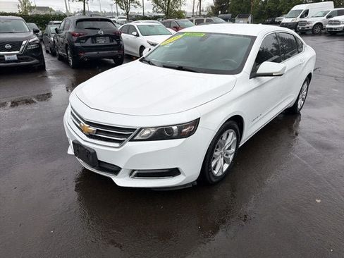 Used 2019 Chevrolet Impala LT FWD image 7
