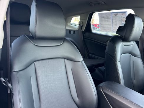 Certified 2024 Kia Sportage EX image 17