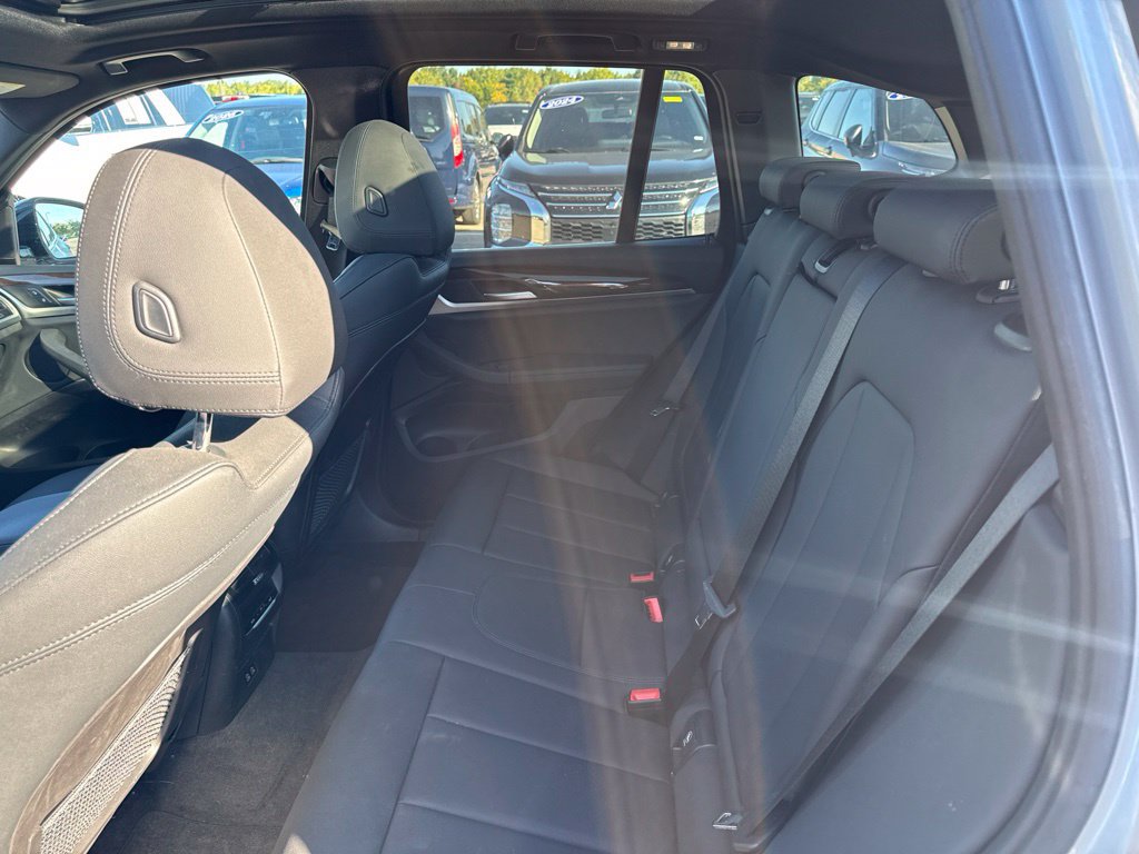 Used 2021 BMW X3 xDrive30e w/ Convenience Package AWD/4WD image 9