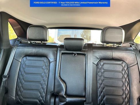 Certified 2023 Ford Escape Platinum w/ Premium Technology Package image 17