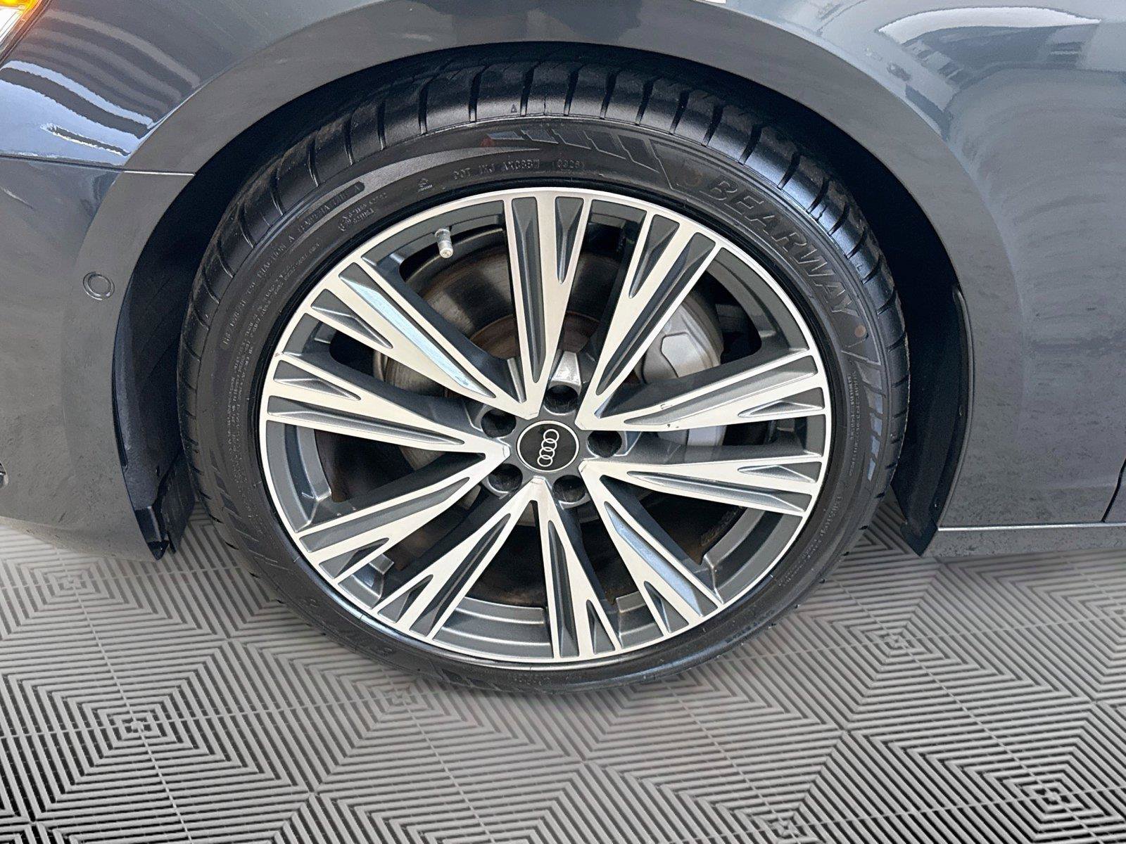 Used 2023 Audi A6 Premium Plus w/ Premium Plus Package AWD/4WD image 32