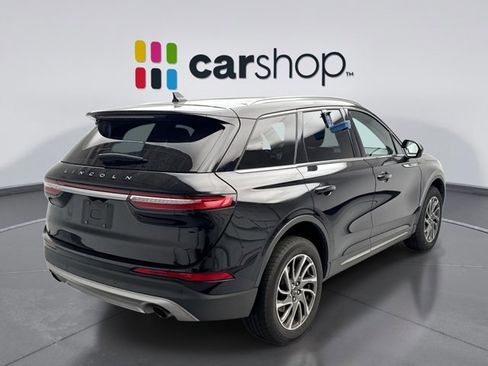 Used 2021 Lincoln Corsair FWD w/ Rear Removable Package Tray image 5