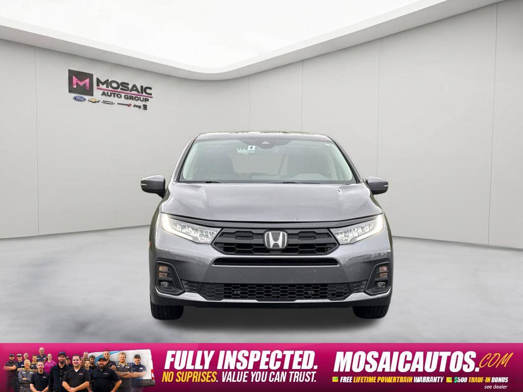 Used 2025 Honda Odyssey EX-L image 2