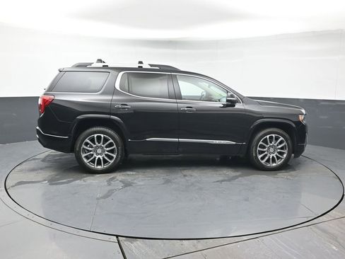 Used 2023 GMC Acadia Denali w/ Denali Technology Package image 7