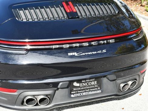 Used 2022 Porsche 911 Carrera 4S image 10