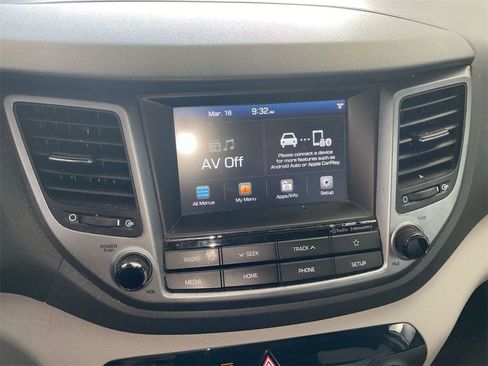 Used 2018 Hyundai Tucson SEL image 7