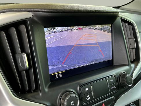 Used 2019 GMC Terrain SLT w/ Preferred Package AWD/4WD image 14