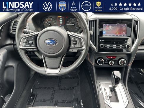 Used 2022 Subaru Crosstrek 2.0i Premium w/ Moonroof Package image 9