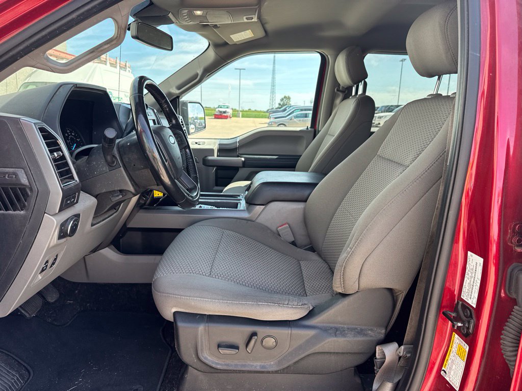 Used 2020 Ford F150 XLT w/ Equipment Group 302A Luxury AWD/4WD image 12