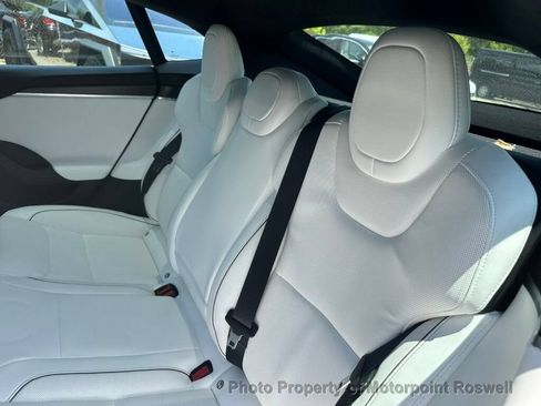 Used 2022 Tesla Model S Plaid AWD/4WD image 12
